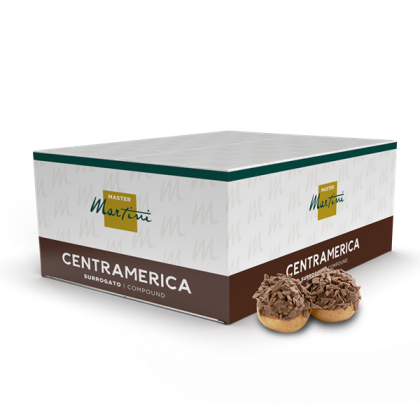 Packung Schokoladenglasur Master Martini Centramerica, daneben zwei mit Schokolade überzogene Gebäckstücke.
